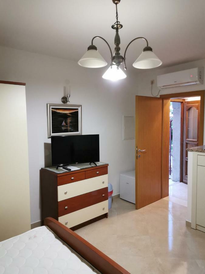 Apartman Ivan Trogir Habitación foto